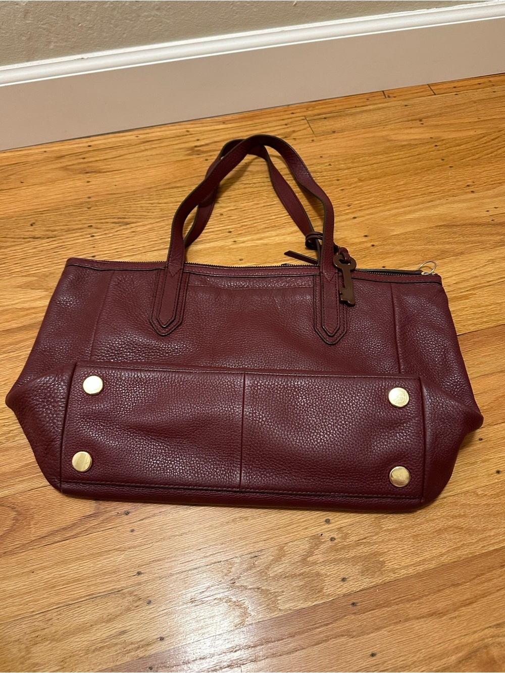 Fossil Sydney Burgundy Pebbled Leather Tote - Picture 6 of 8